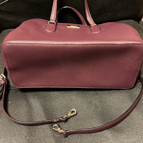 Kate Spade ♠️ Jackson triple compartment Satchel. - Picture 7 of 11